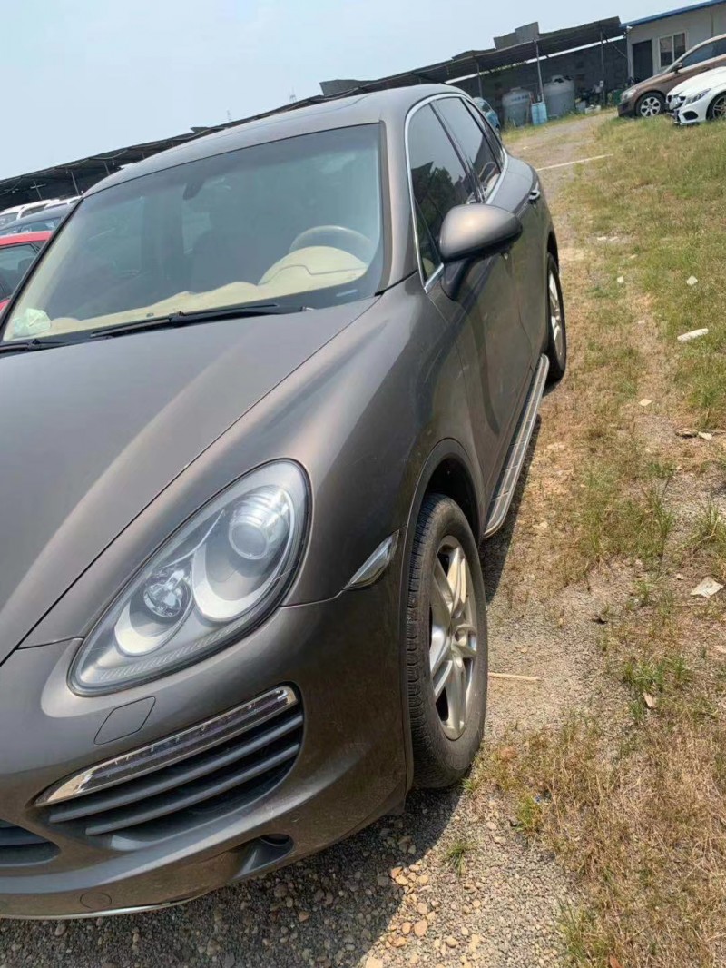 12年保时捷卡宴