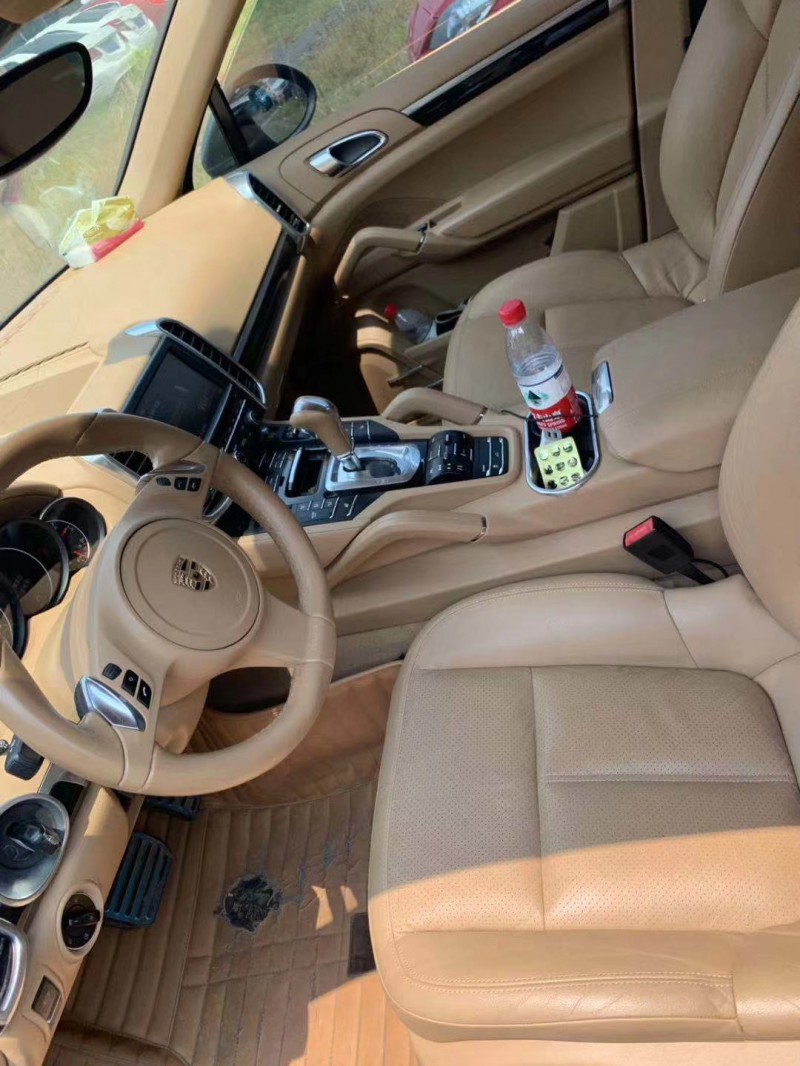 12年保时捷卡宴