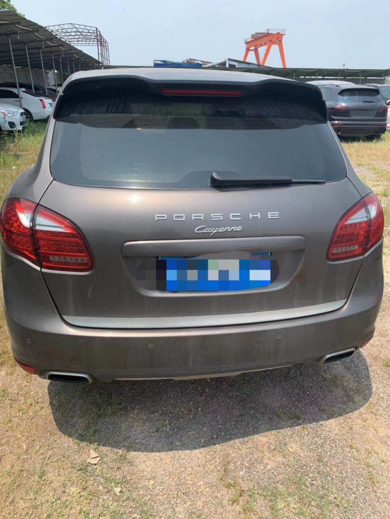 12年保时捷卡宴