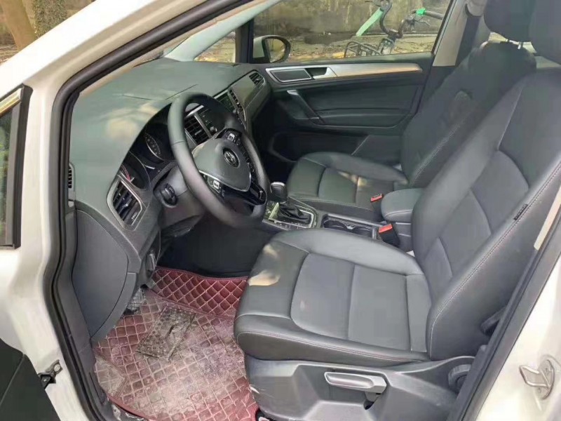 19年大众高尔夫·嘉旅