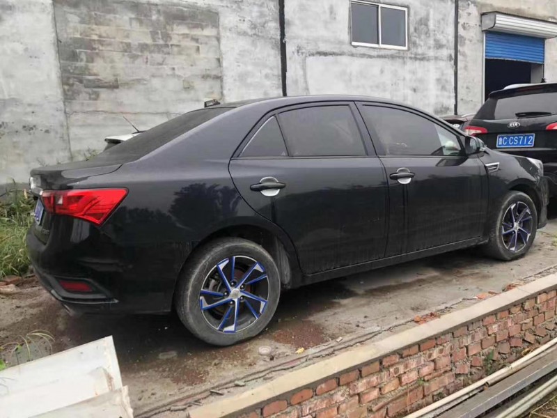 17年众泰Z360