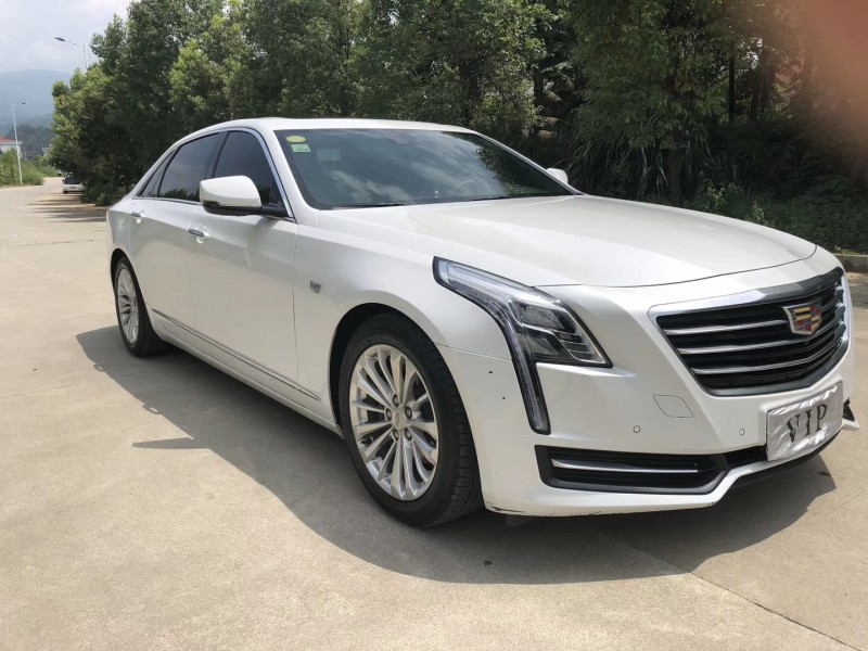 17年凯迪拉克CT6