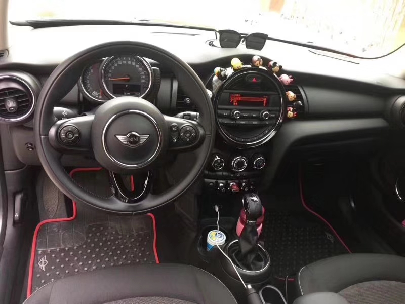 17年宝马MINI