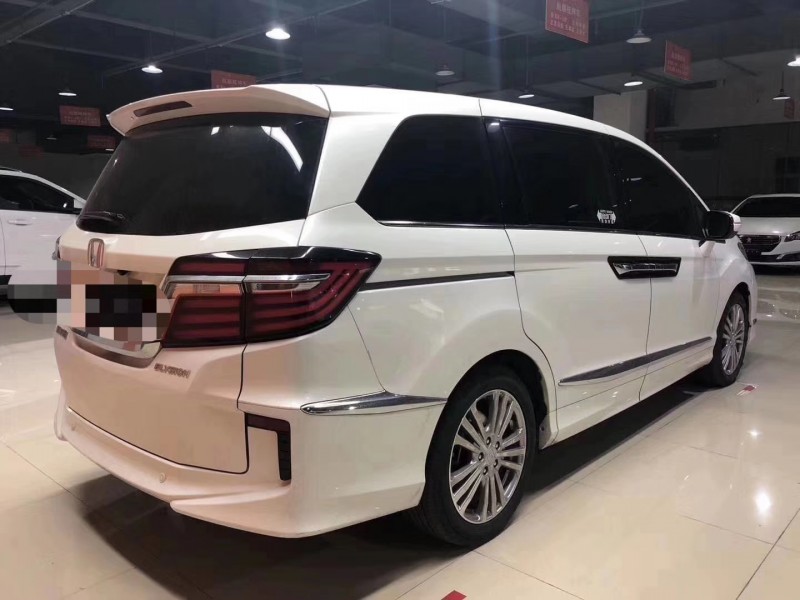 18年本田艾力绅