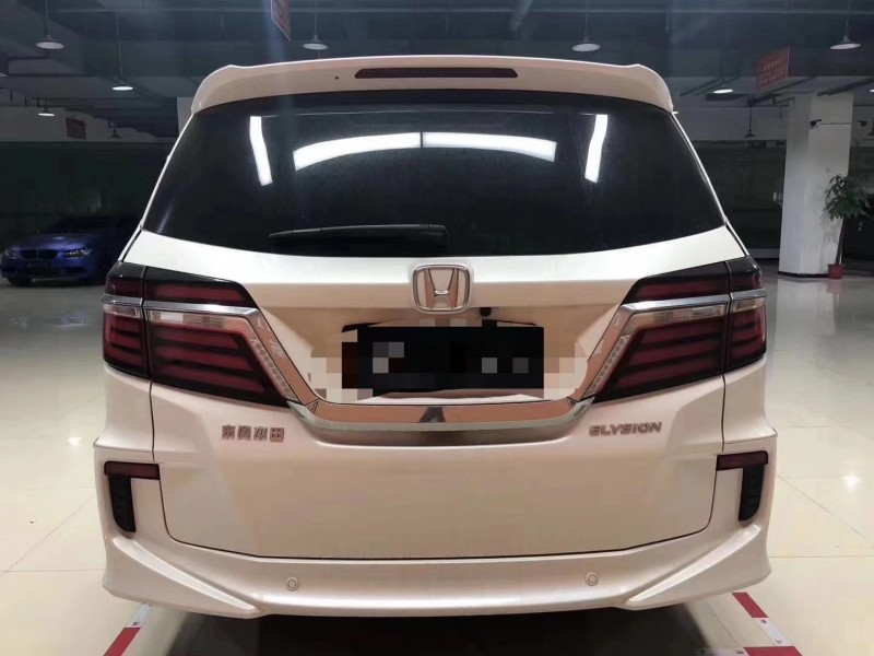 18年本田艾力绅