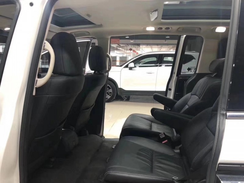 18年本田艾力绅