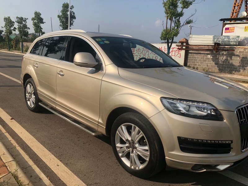 12年奥迪Q7