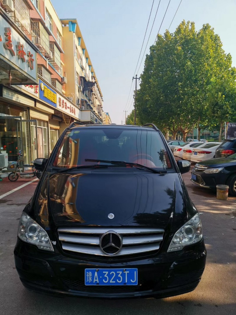 14年奔驰唯雅诺