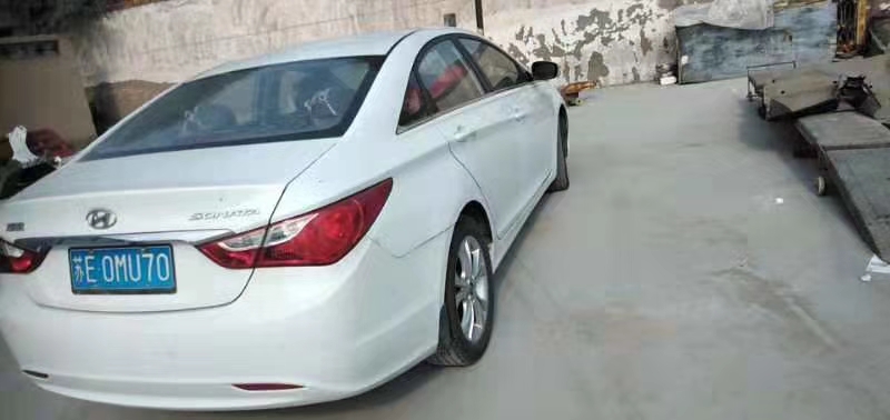 13年现代索纳塔八