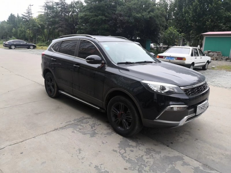 17年猎豹汽车CS10