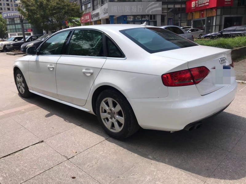 11年奥迪A4L