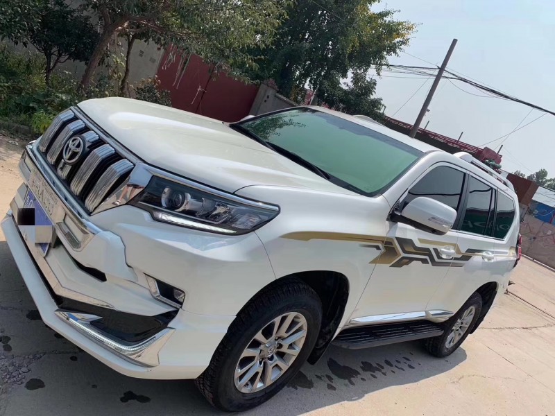 18年丰田普拉多