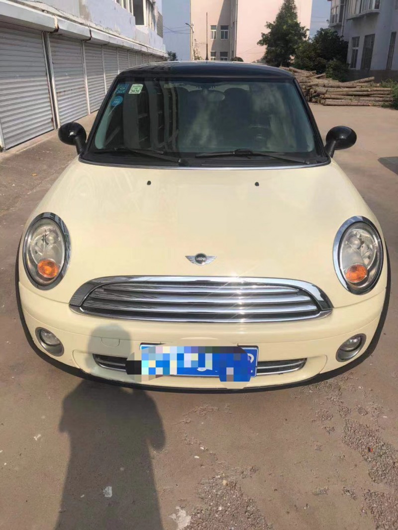 09年宝马MINI