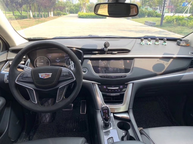 18年凯迪拉克XT5