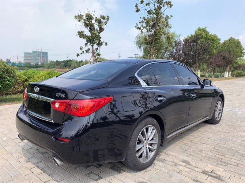 17年英菲尼迪Q50L