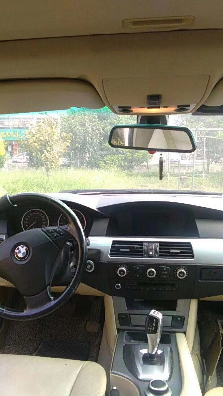 08年宝马5系