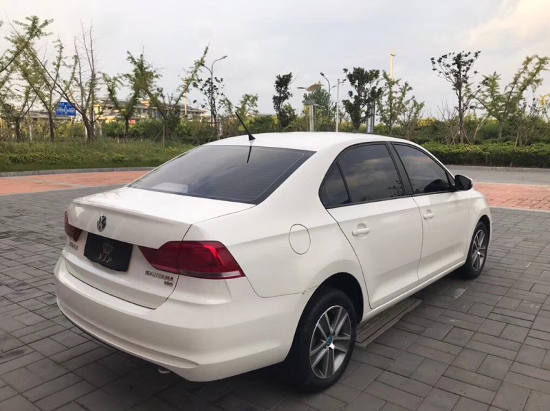 16年大众桑塔纳