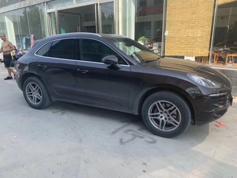 15年保时捷Macan