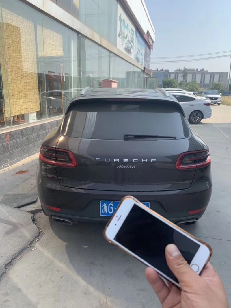 15年保时捷Macan