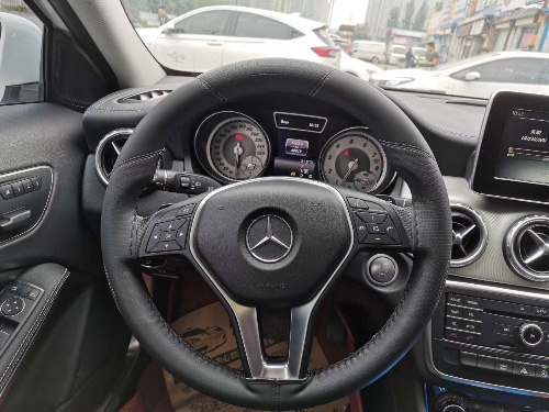 16年奔驰GLA