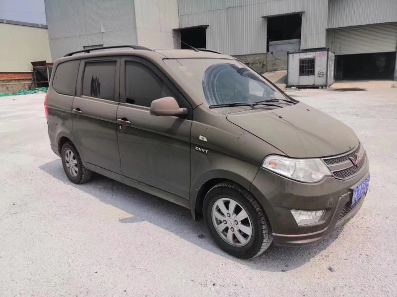 18年五菱汽车五菱宏光