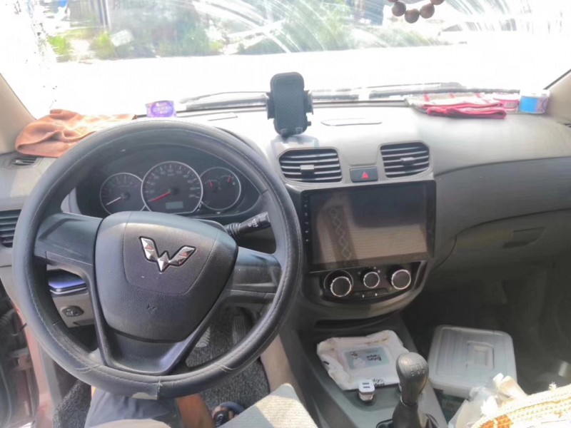 18年五菱汽车五菱宏光