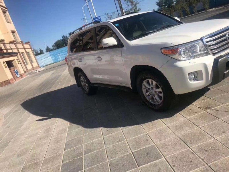 15年丰田兰德酷路泽