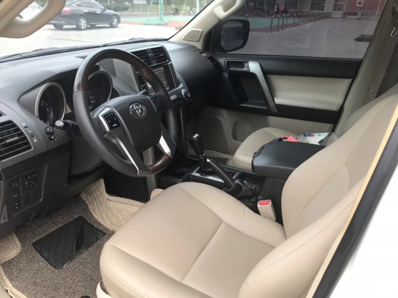 13年丰田普拉多