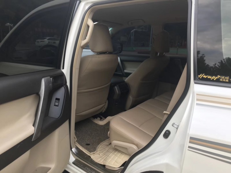 13年丰田普拉多