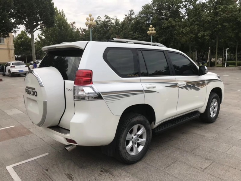 13年丰田普拉多