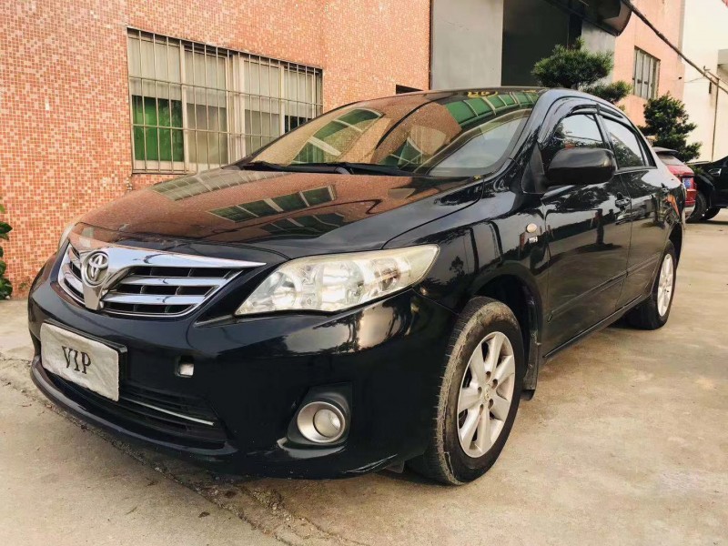 12年丰田卡罗拉