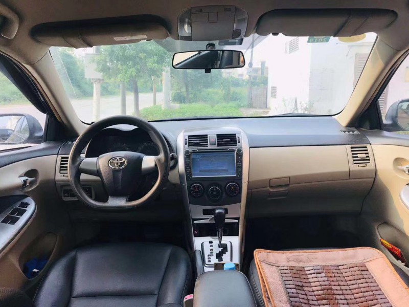 12年丰田卡罗拉