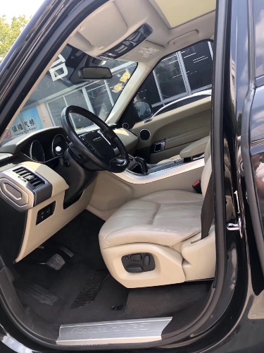 14年路虎揽胜运动