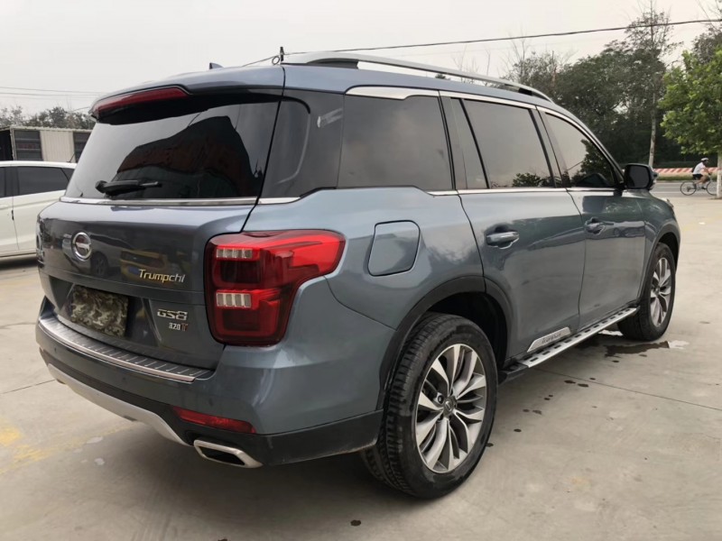 17年传祺传祺GS8