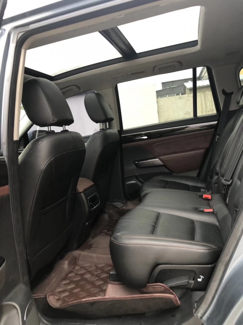 17年传祺传祺GS8