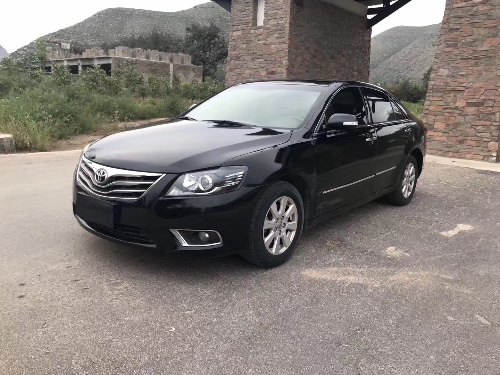 15年丰田凯美瑞