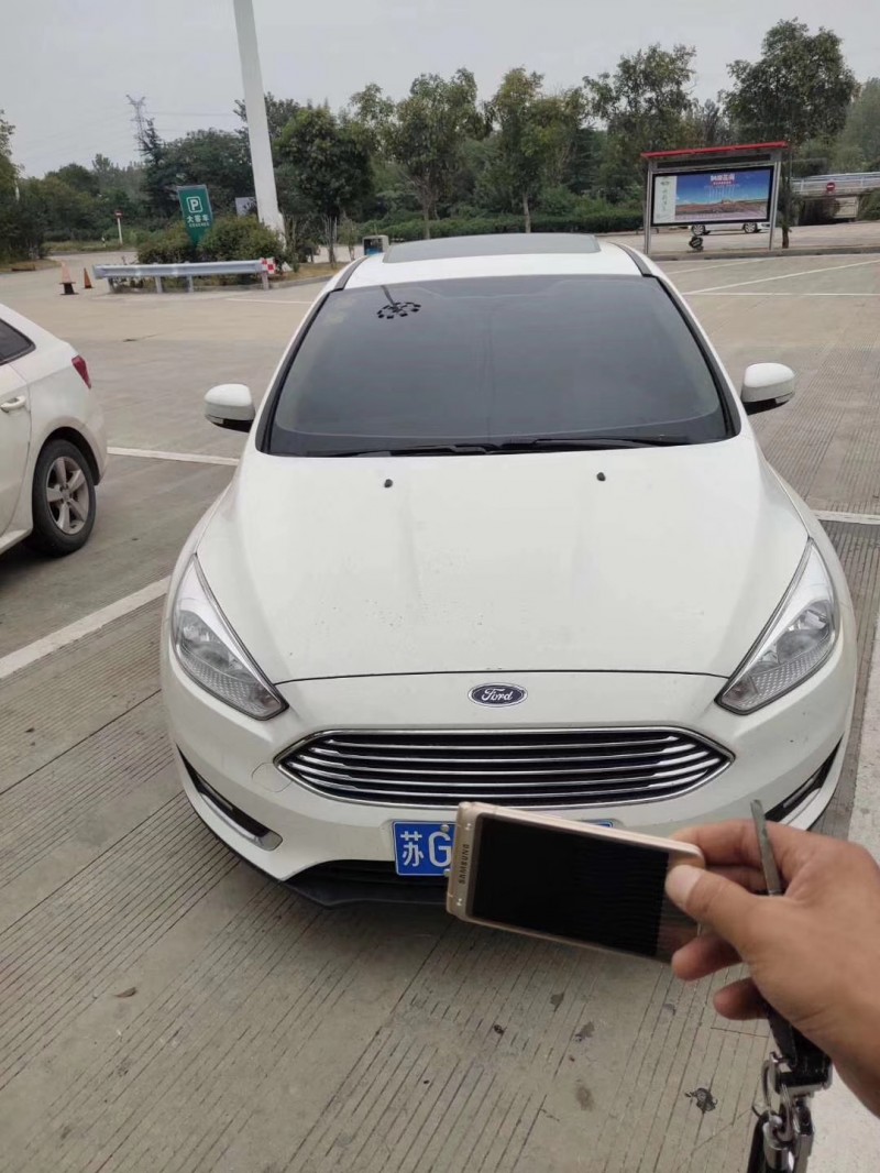 16年福特福克斯