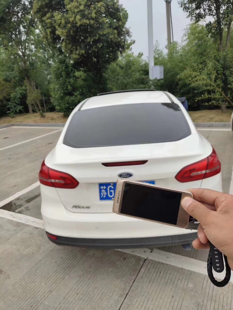 16年福特福克斯