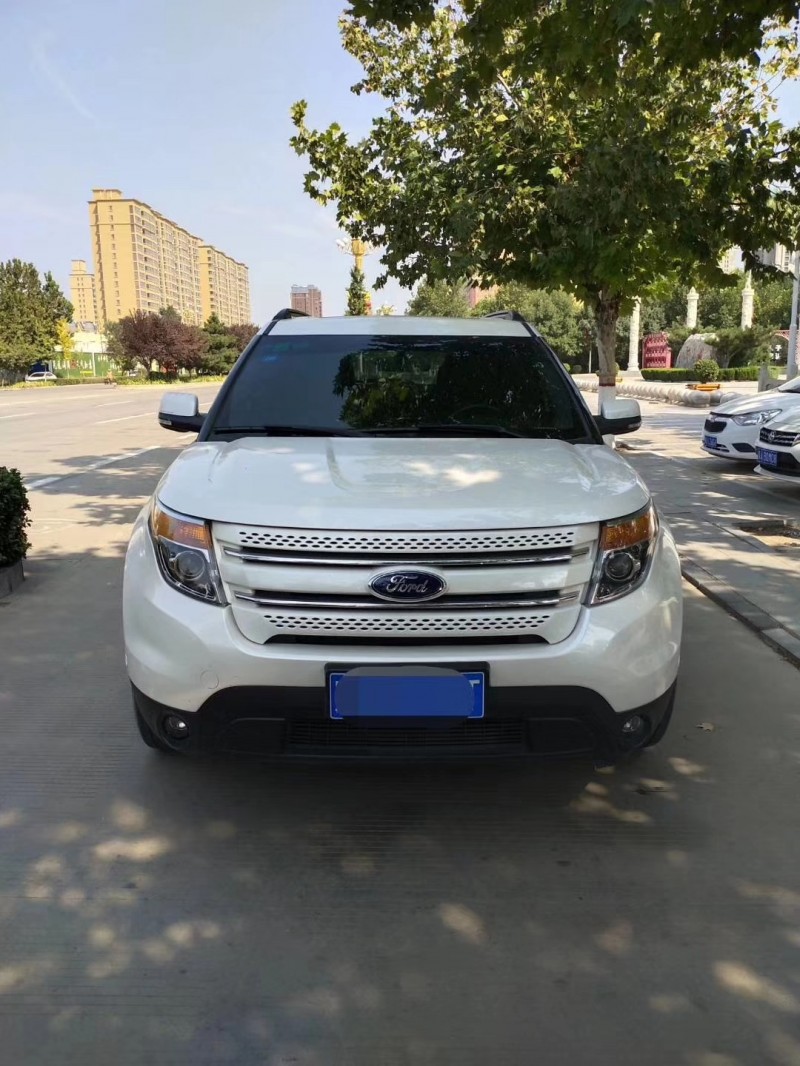 14年福特探险者