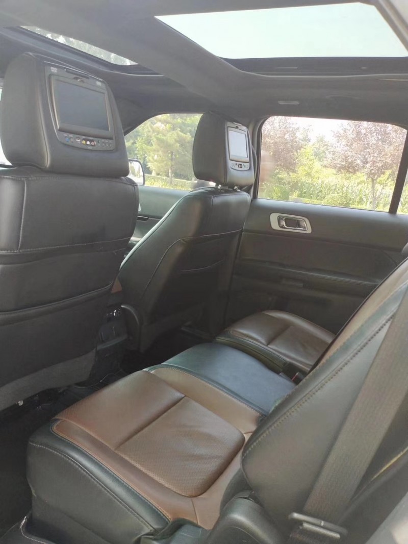 14年福特探险者