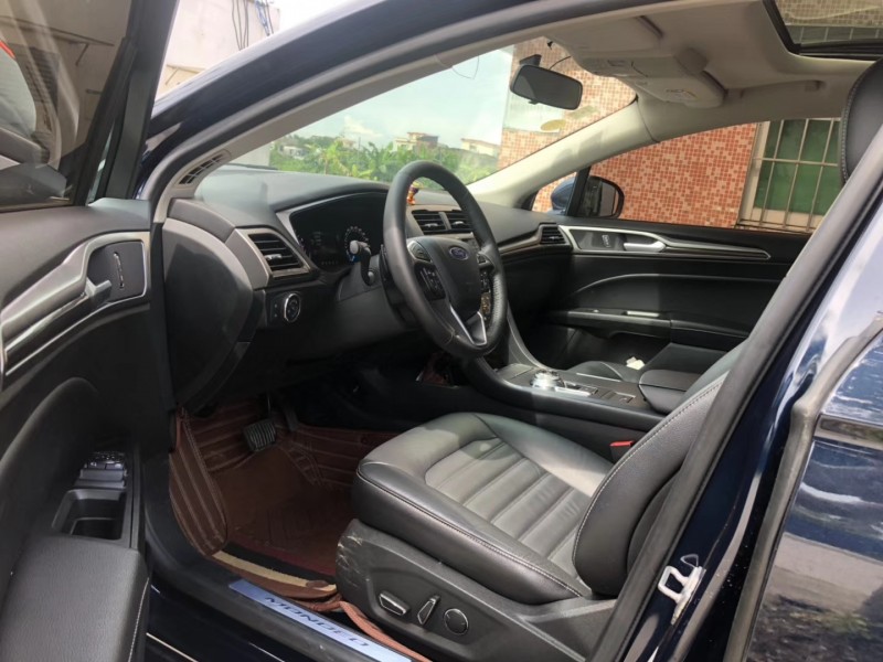 18年福特蒙迪欧