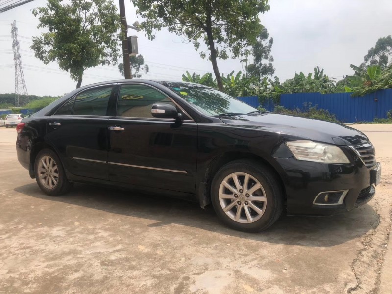 11年丰田凯美瑞