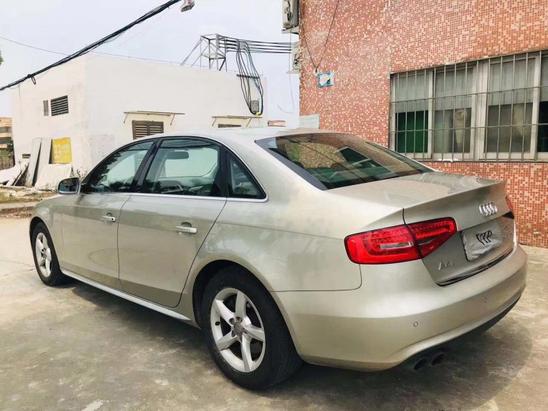 15年奥迪A4L