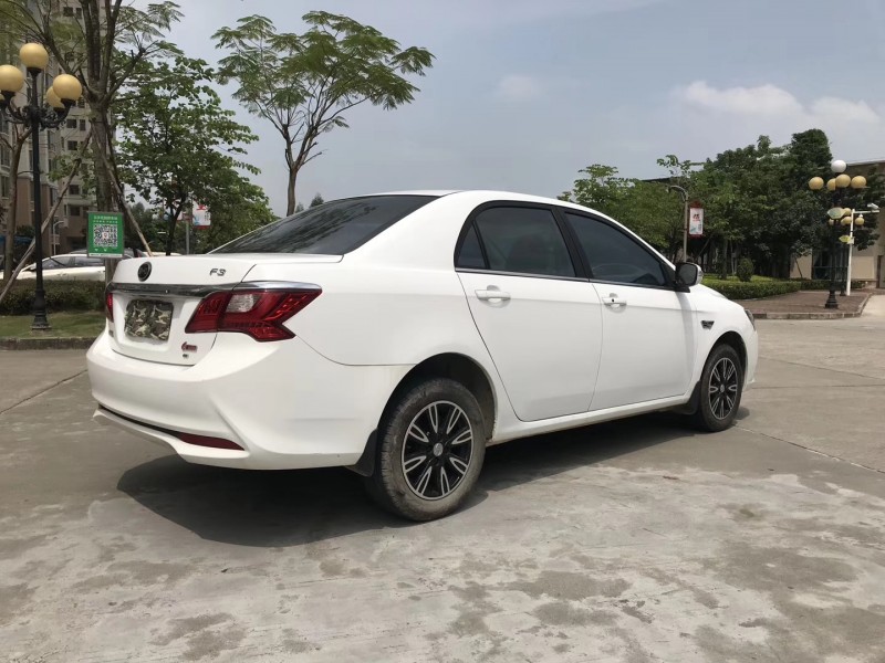 18年比亚迪比亚迪F3