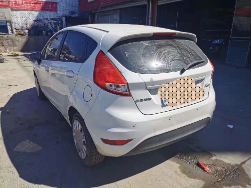 15年福特嘉年华