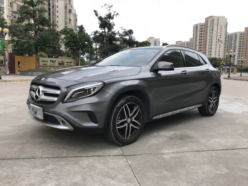 17年奔驰GLA