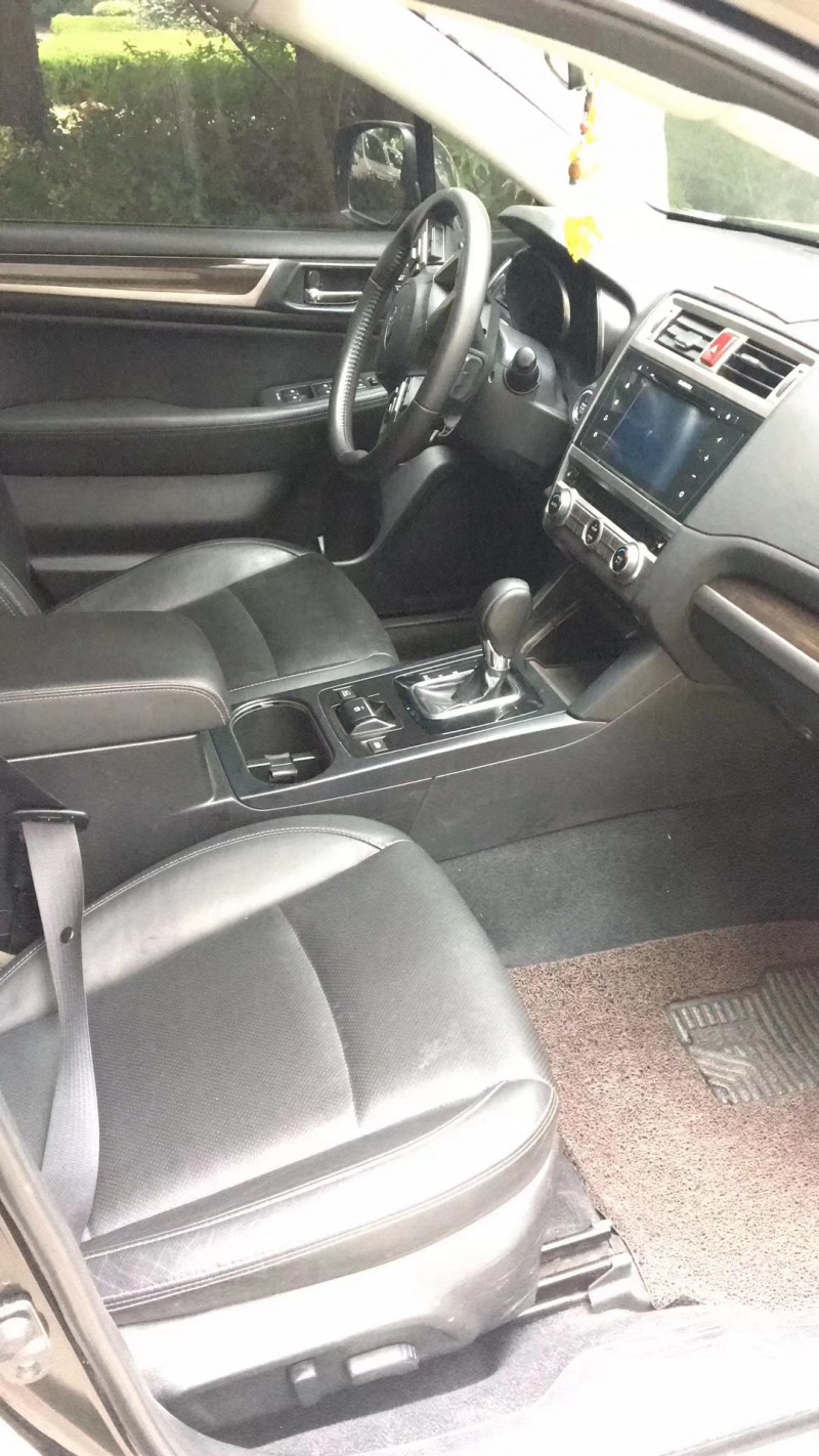 15年斯巴鲁傲虎