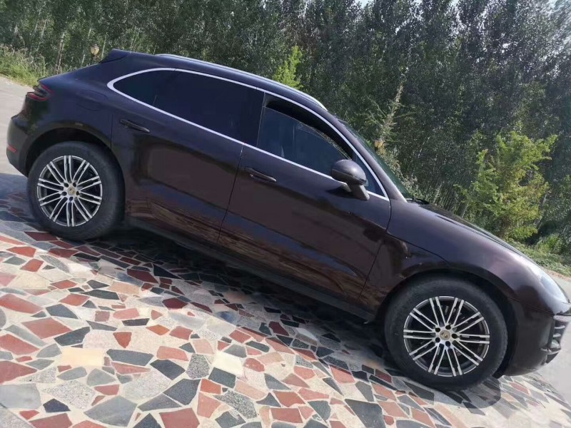 15年保时捷Macan