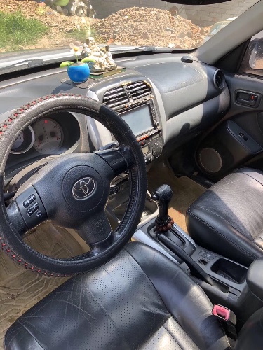 05年丰田RAV4