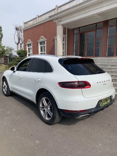 14年保时捷Macan